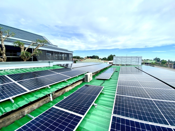 Giải pháp điện mặt trời - Thiết Bị Năng Lượng Mặt Trời Phúc Nguyễn - Công Ty TNHH Phúc Nguyễn Solar